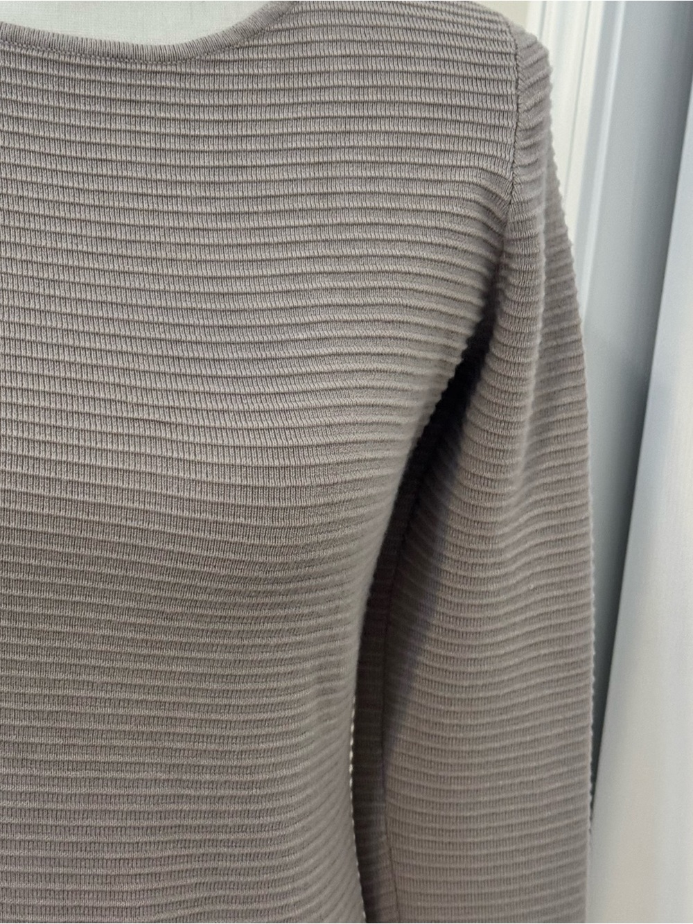 Taupe Ribbed Knit Long Sleeve Bodycon Mini Dress | Size Small | Closet Staple - Picture 4 of 8